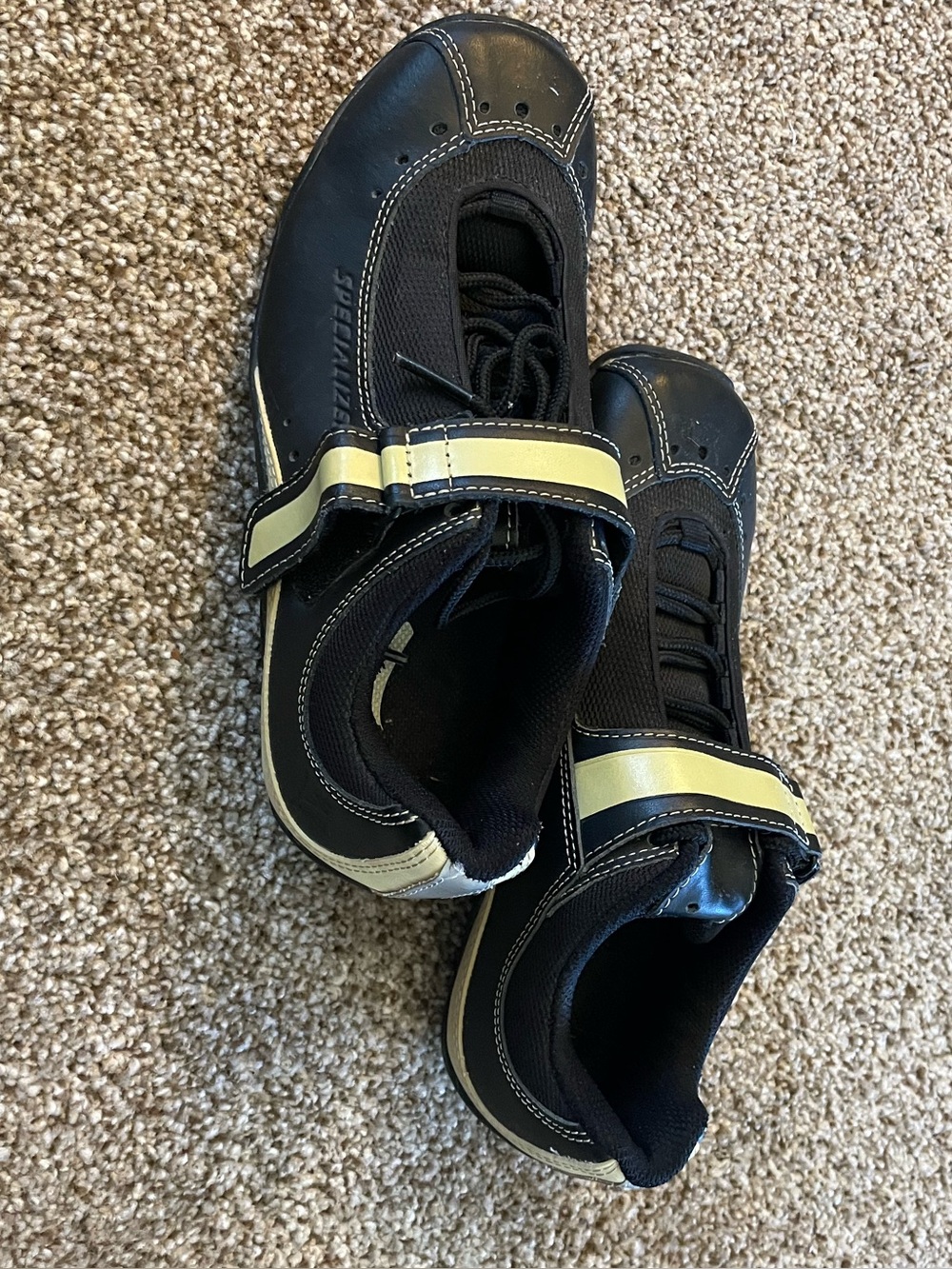 Adventurous Specialized Biking Shoe by Sonoma Women’s size 7
